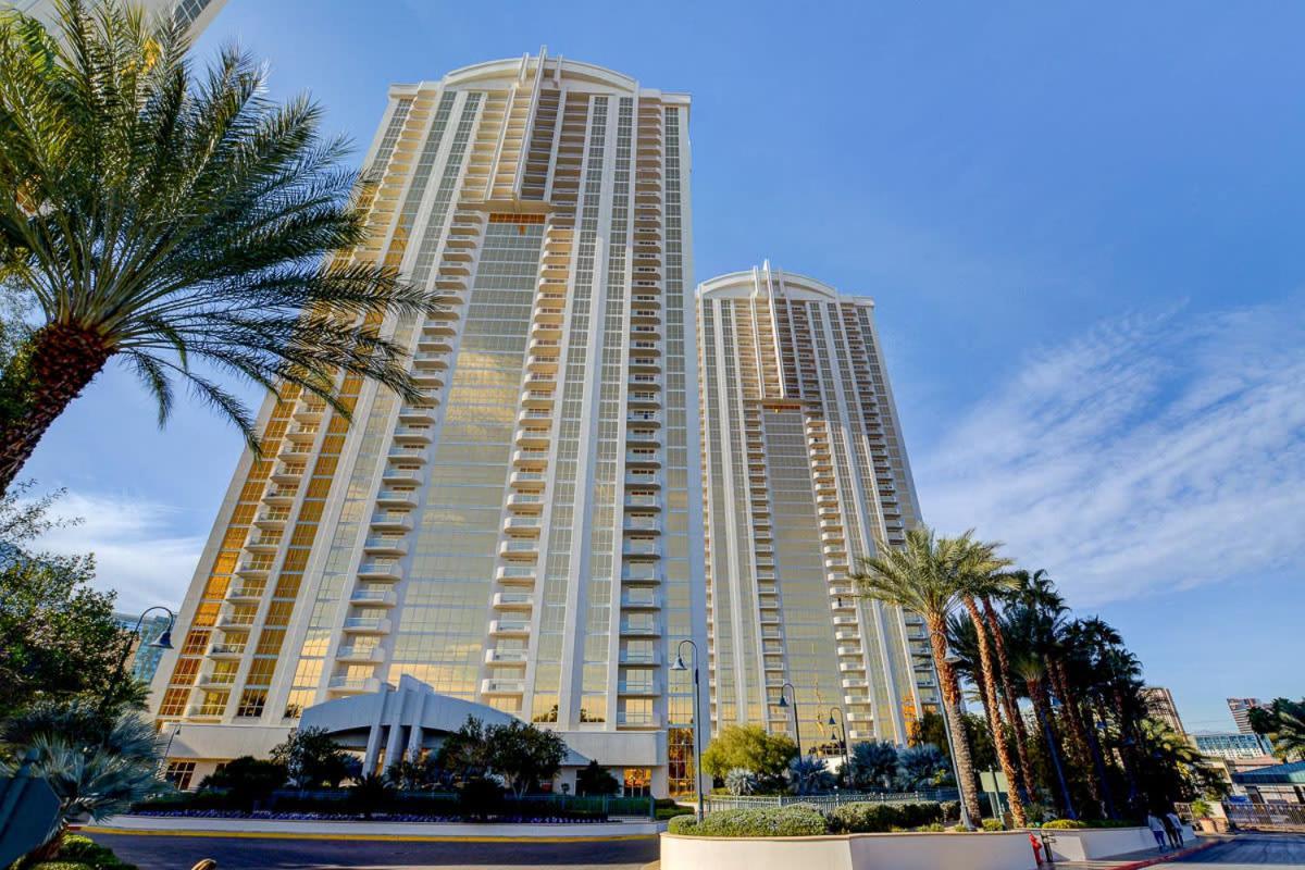 Mgm Signature-27-805 F1 Track & Strip View Balcony Las Vegas Exterior foto